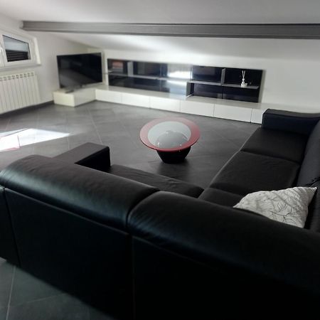 Ca' Fra E Oly Apartamento Castelnuovo di Magra Exterior foto